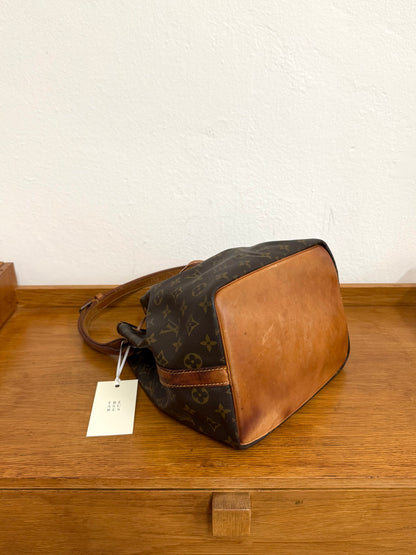 LV PETIT NOÉ MONOGRAM