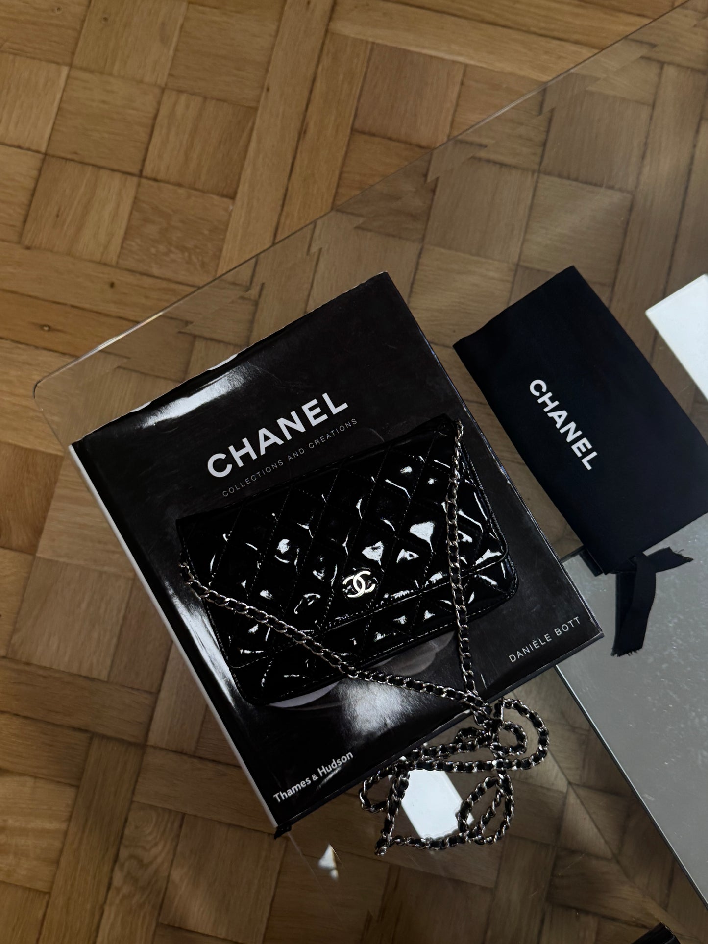 CHANEL WOC BLACK PATENT LEATHER SILVER HW SERIES 14