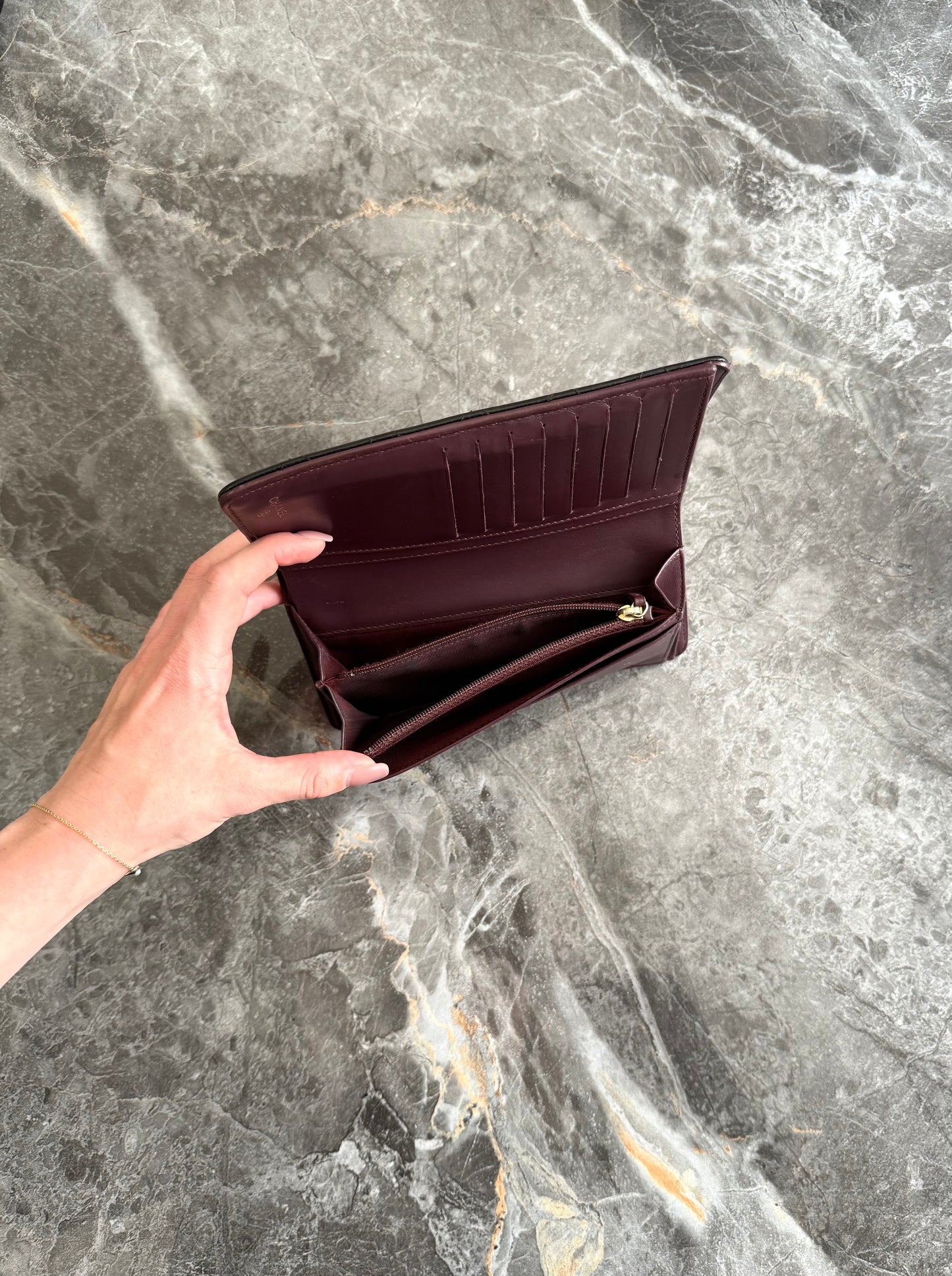 CHANEL CAVIAR LONG WALLET BLACK GOLD HW SERIES 21
