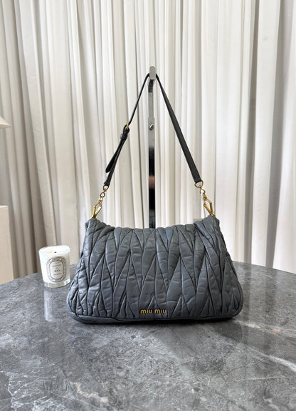 MIU MIU MATELASSE VITELLO SHOULDER BAG GREY