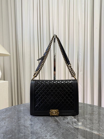 CHANEL LARGE BOY BAG BLACK GOLD HW