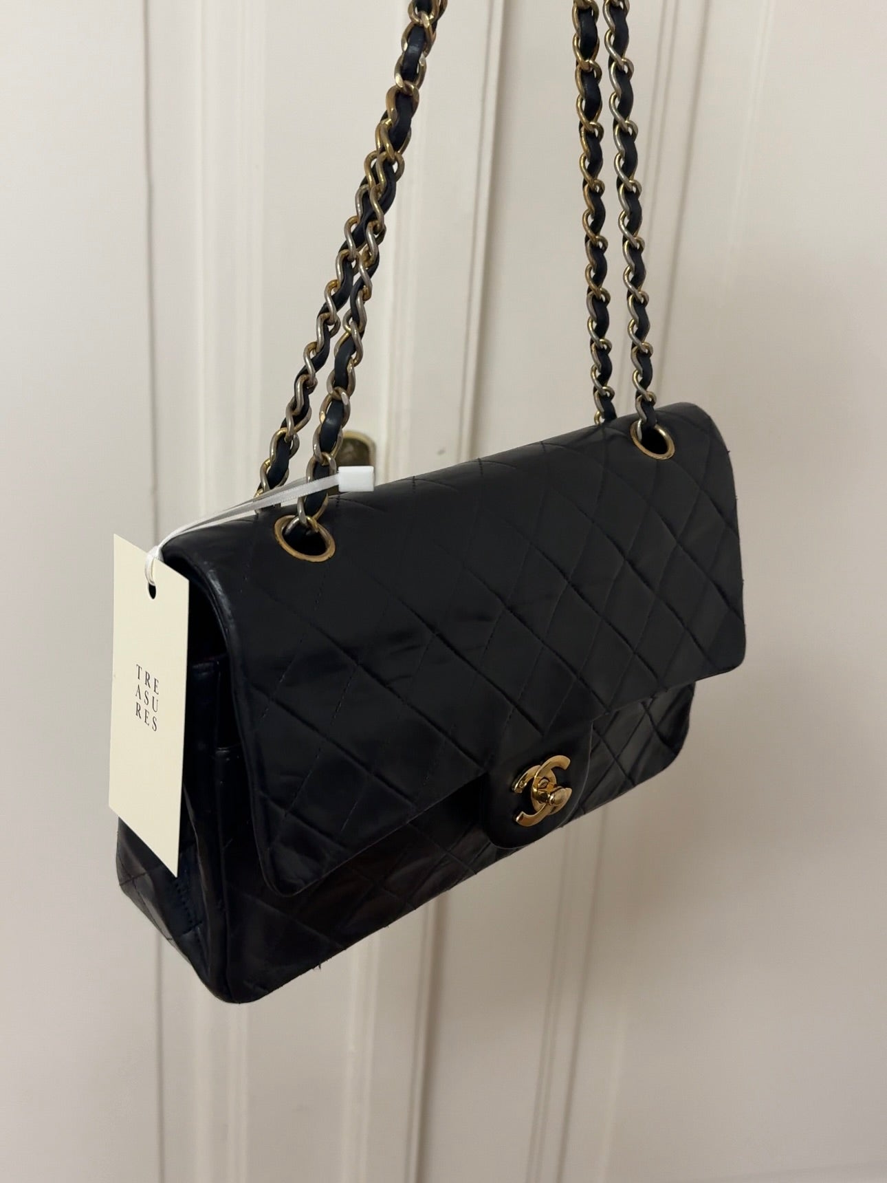 CHANEL CLASSIC DOUBLE FLAP BAG MEDIUM BLACK 24K GOLD HW