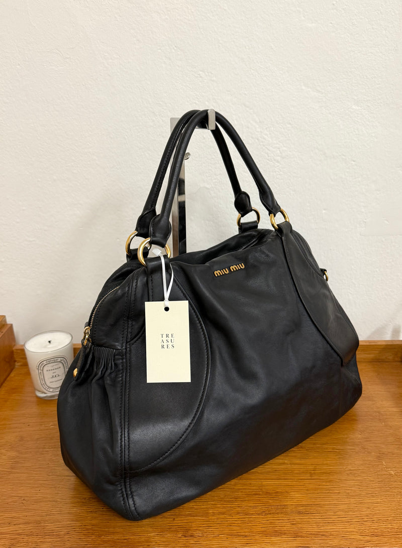 MIU MIU VITELLO LARGE SHOULDER BAG BLACK