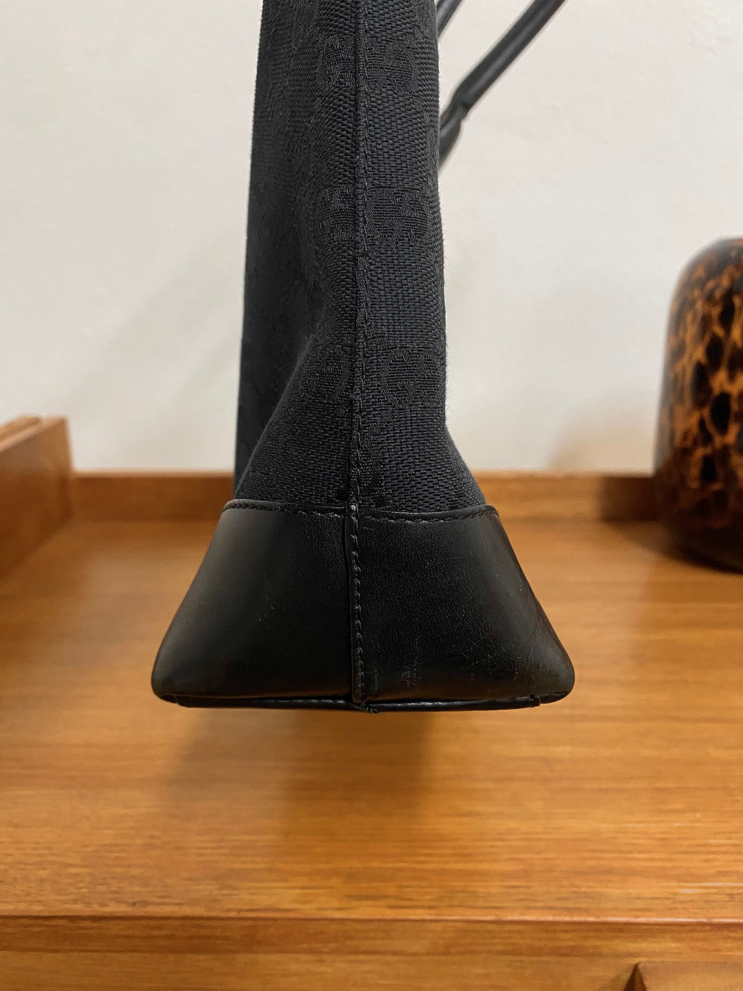 GUCCI GG MONOGRAM BLACK TOTE BAG