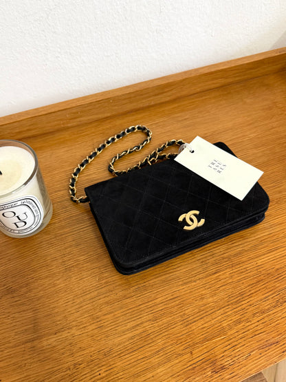 CHANEL SUEDE WOC