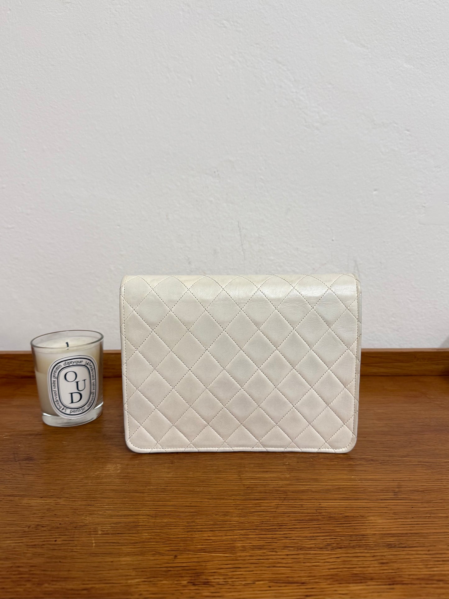 CHANEL CLASSIC SINGLE FLAP BAG LAMBSKIN WHITE 24K GOLD HW