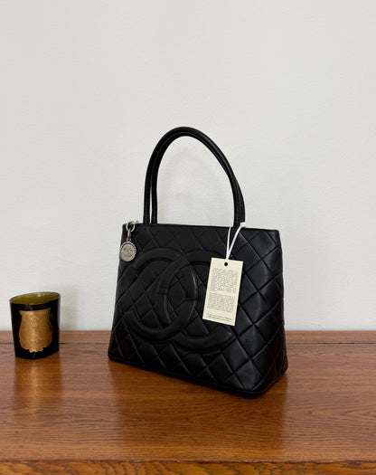 CHANEL MEDALLION TOTE LAMBSKIN SILVER HW