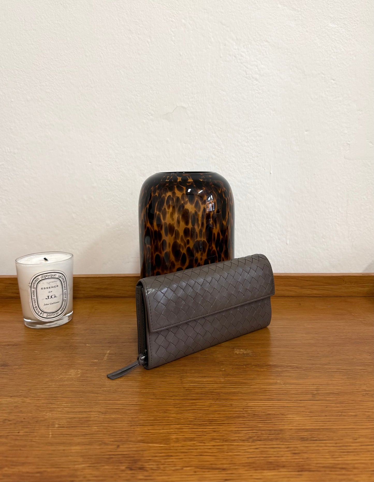 BOTTEGA VENETA INTRECCIATO WALLET GREY