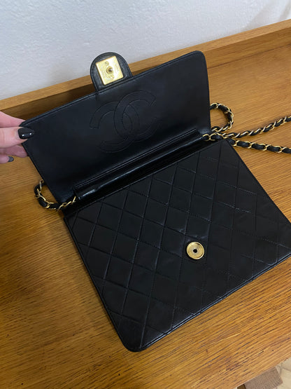 CHANEL 80-90s CLASSIC SINGLE FLAP