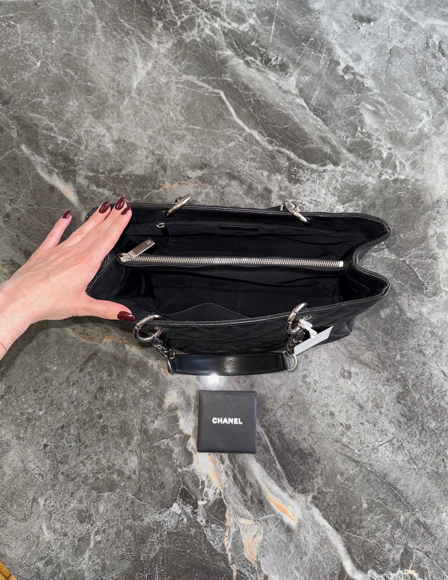 CHANEL CAVIAR GRAND TOTE BAG BLACK SILVER HW