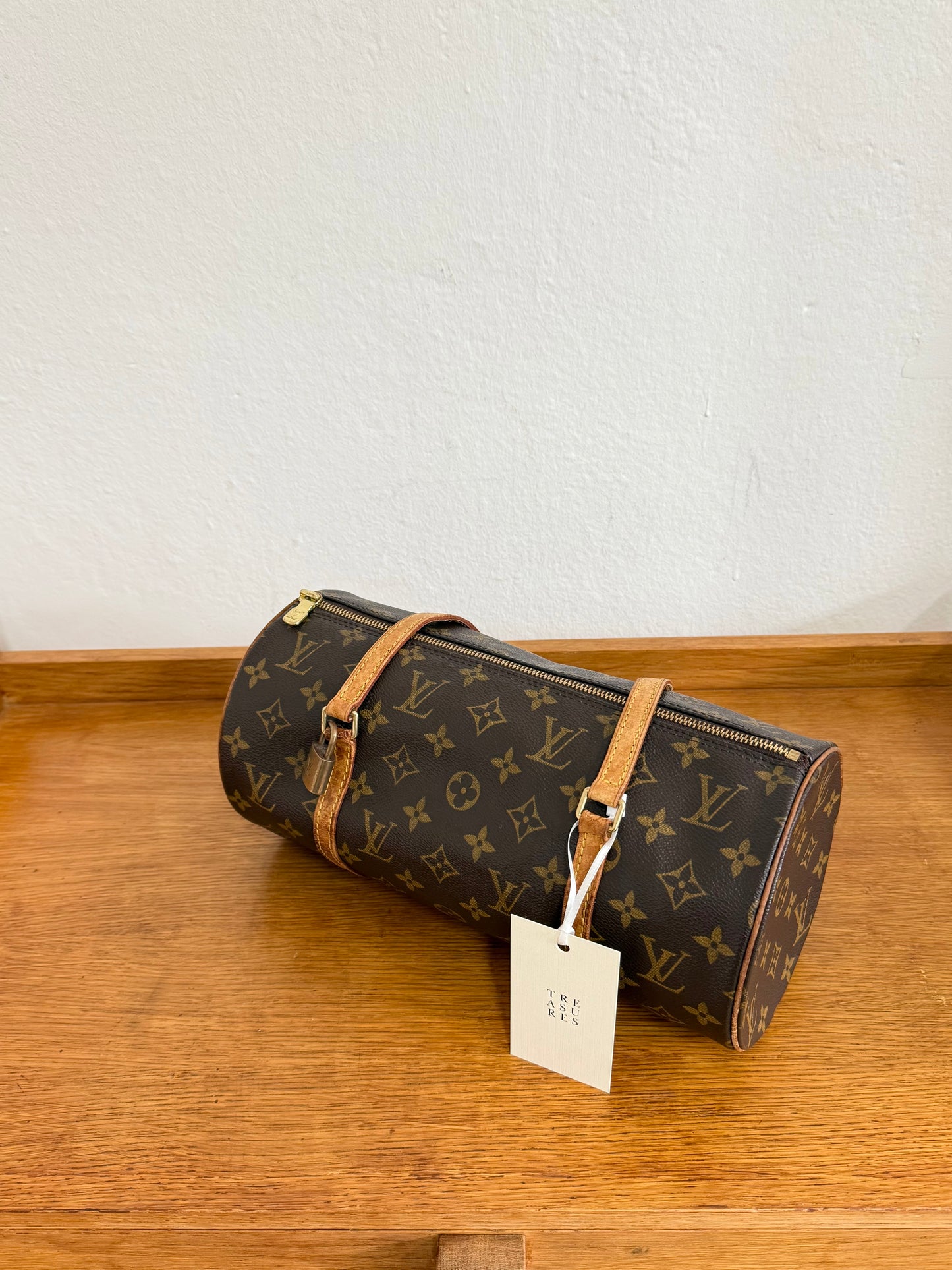 LV PAPILLON 30