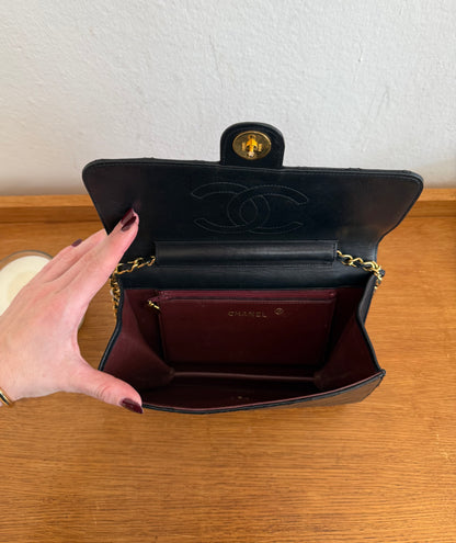 CHANEL CLASSIC SINGLE FLAP BAG LAMBSKIN BLACK 24K GOLD HW