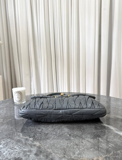 MIU MIU MATELASSE VITELLO SHOULDER BAG GREY