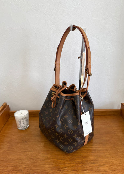LV PETIT NOÉ MONOGRAM