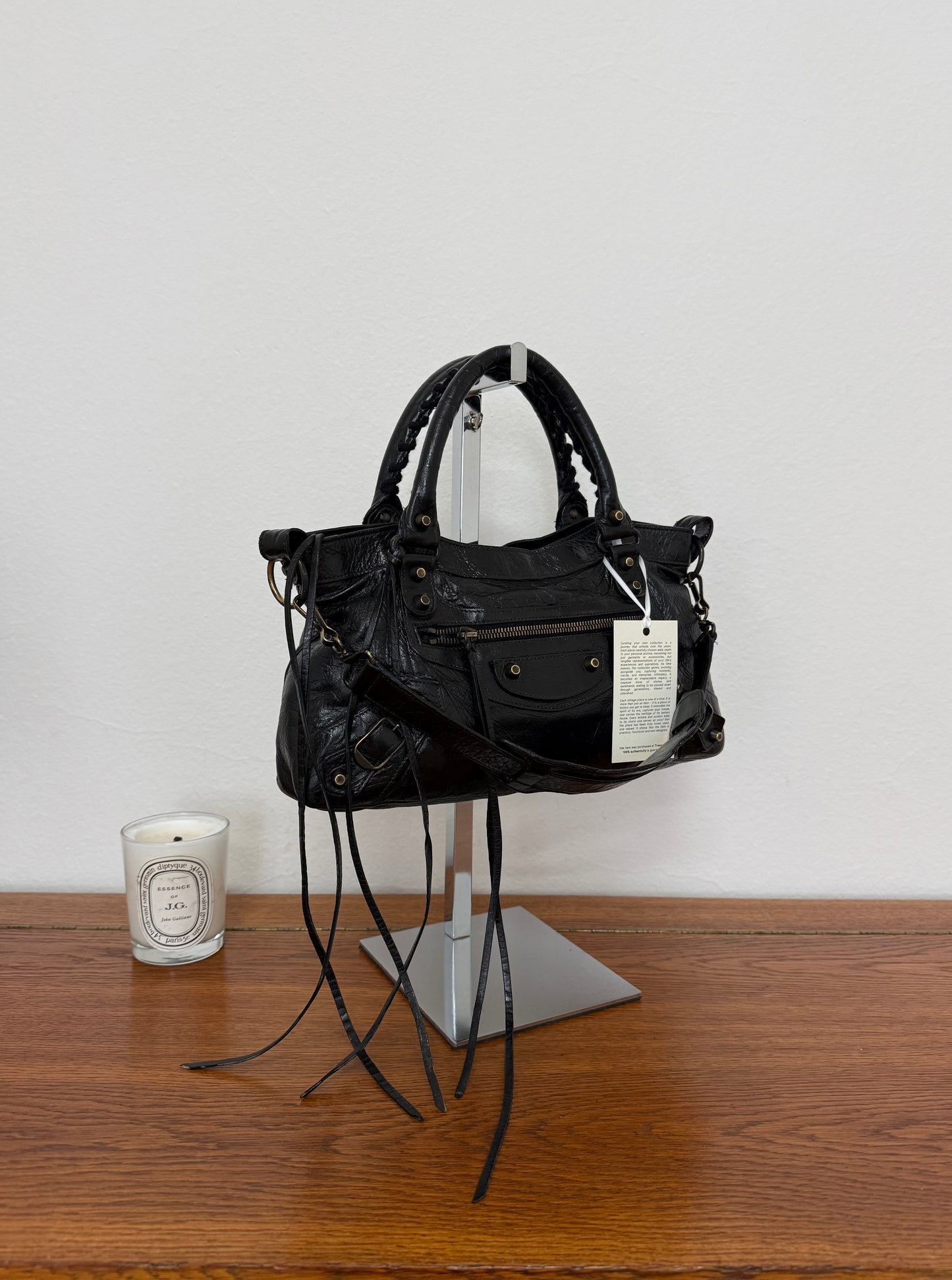 BALENCIAGA FIRST “SMALL CITY” BAG BLACK GOLD HW