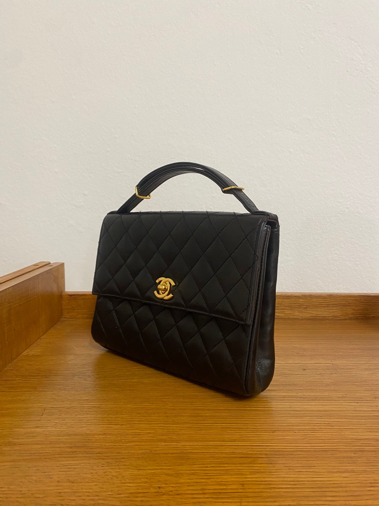 CHANEL TOP HANDLE FLAP TWIST LOCK