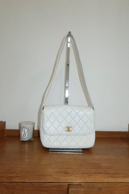 CHANEL MATELASSE FLAP BAG TWIST LOCK WIDE STRAP CREAM