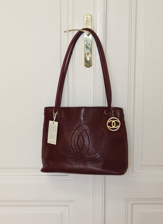 CHANEL BURGUNDY TOTE BAG