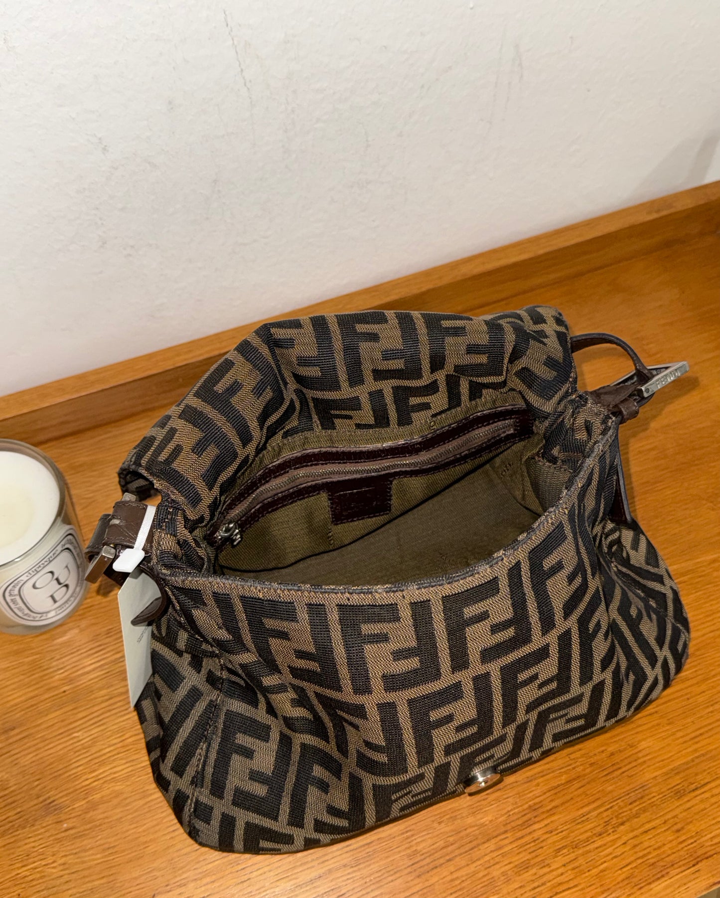 FENDI MAMMA BAGUETTE BAG