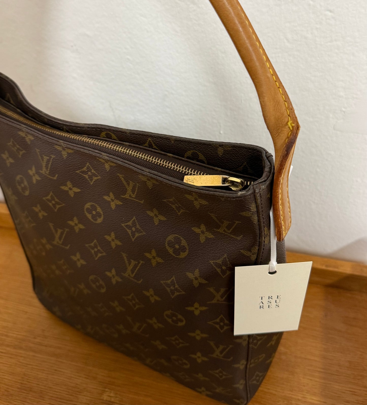 LV LOOPING GM TOTE