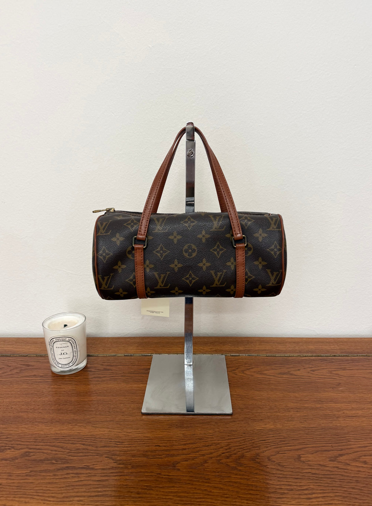 LV PAPILLON 26
