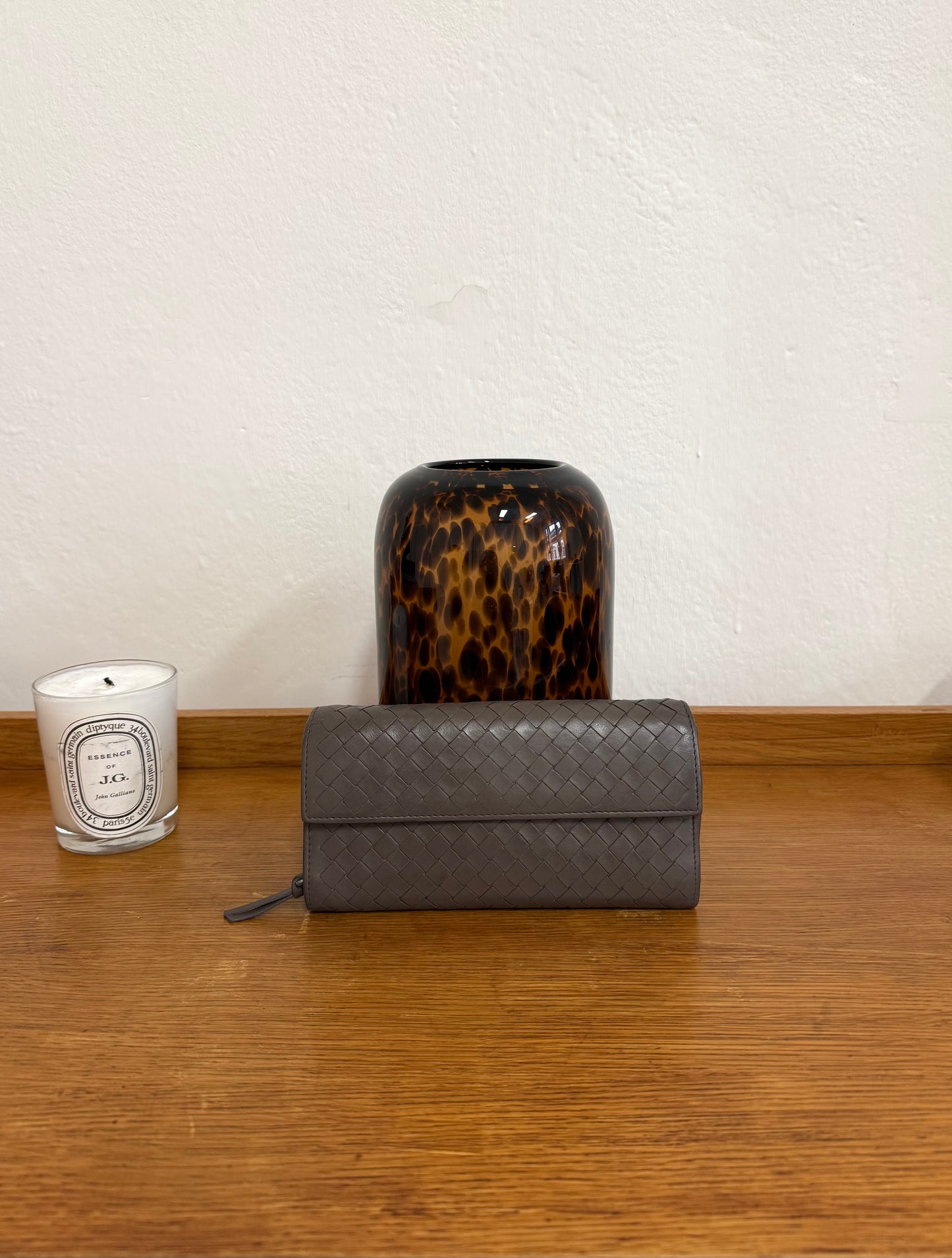 BOTTEGA VENETA INTRECCIATO WALLET GREY