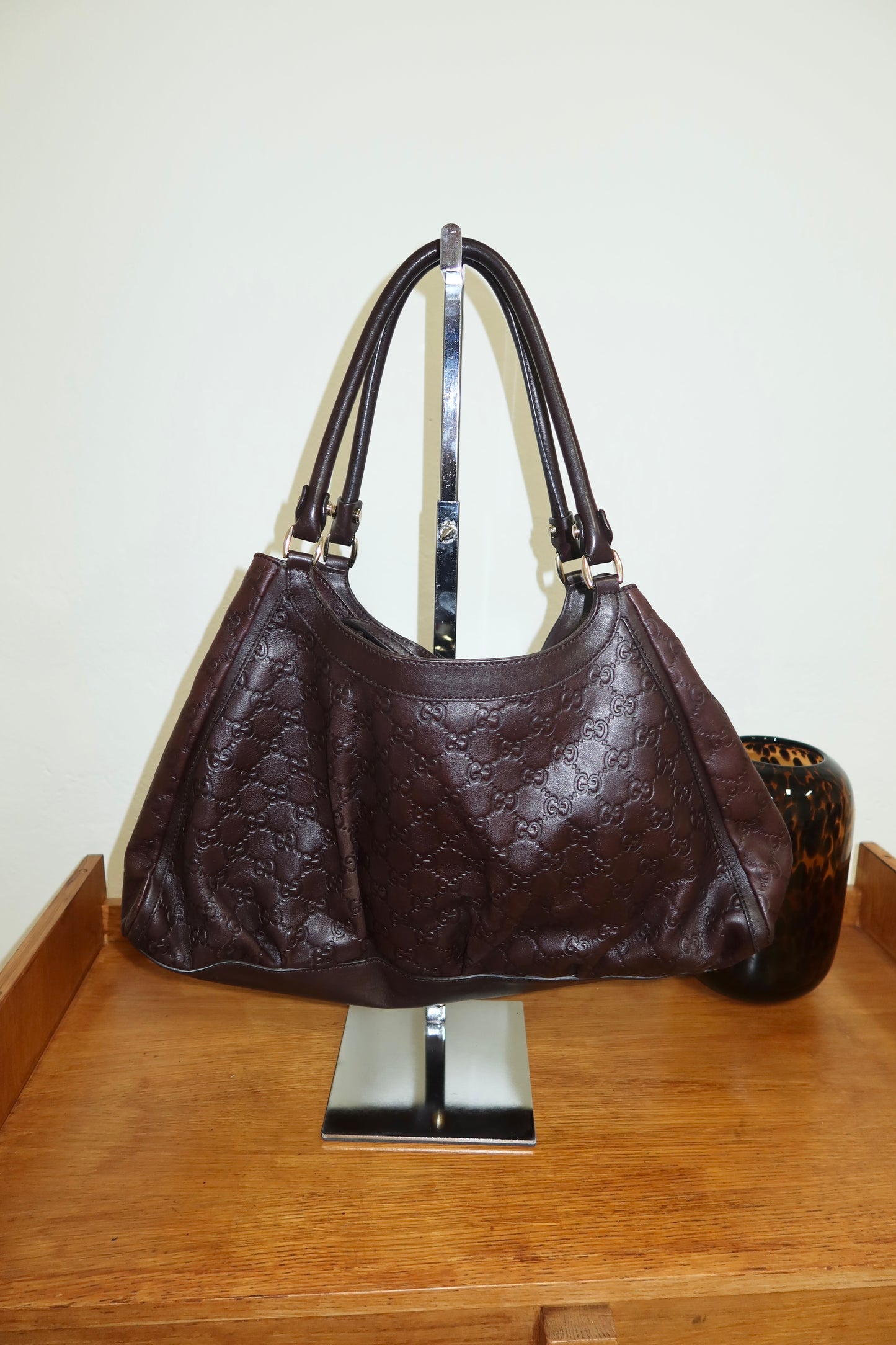 GUCCI GG HOBO ABBEY BAG BURGUNDY GOLD HW
