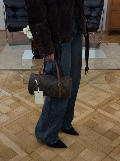 LV PAPILLON 26