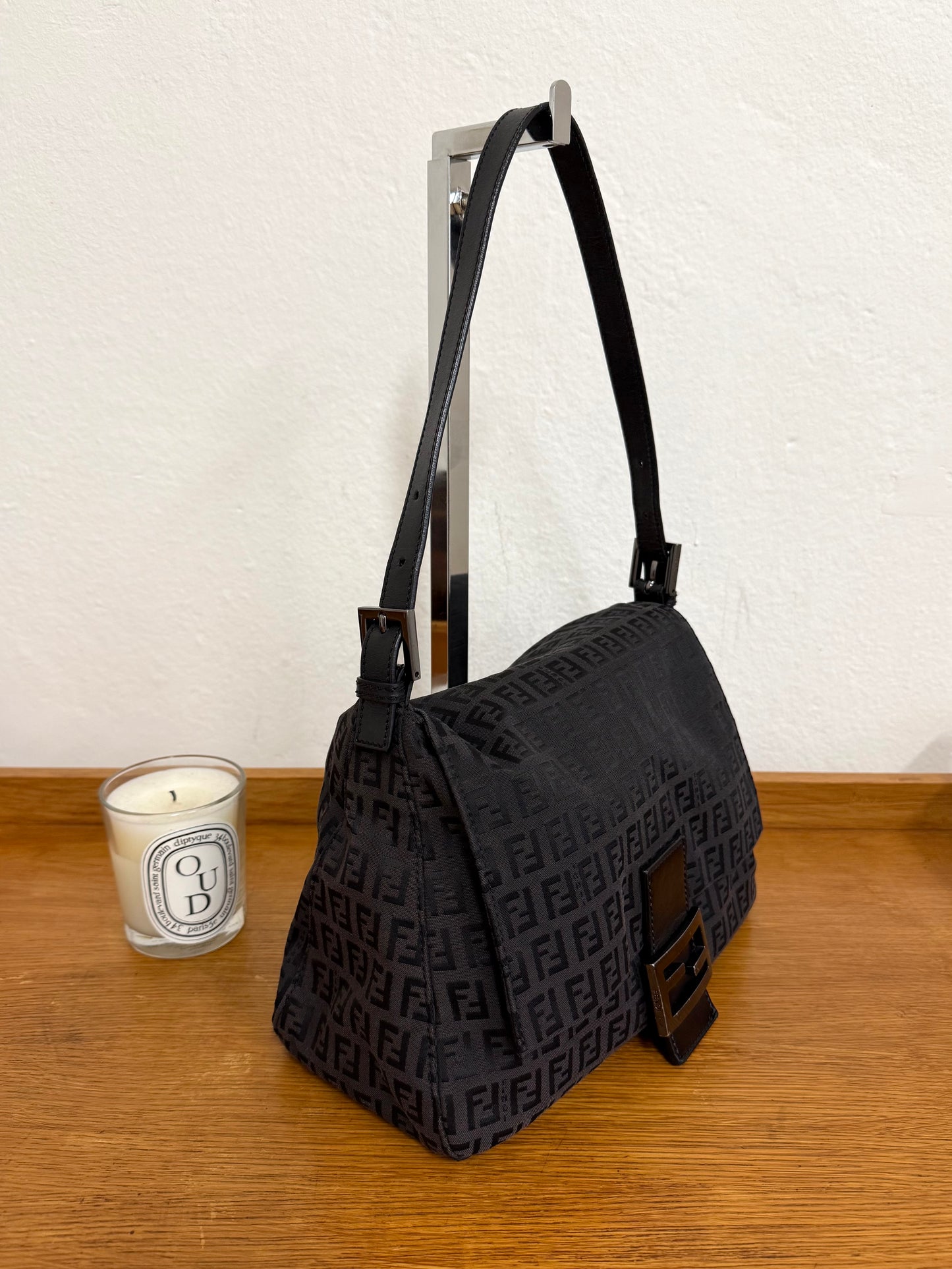 FENDI MAMMA BAGUETTE BAG