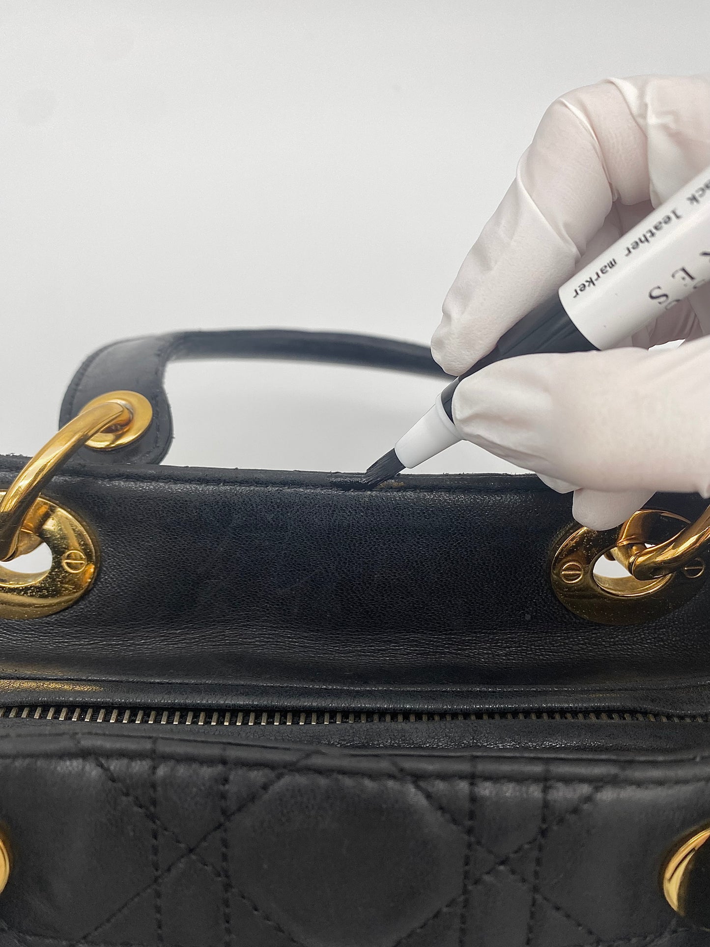 TREASURES LEATHER MARKER