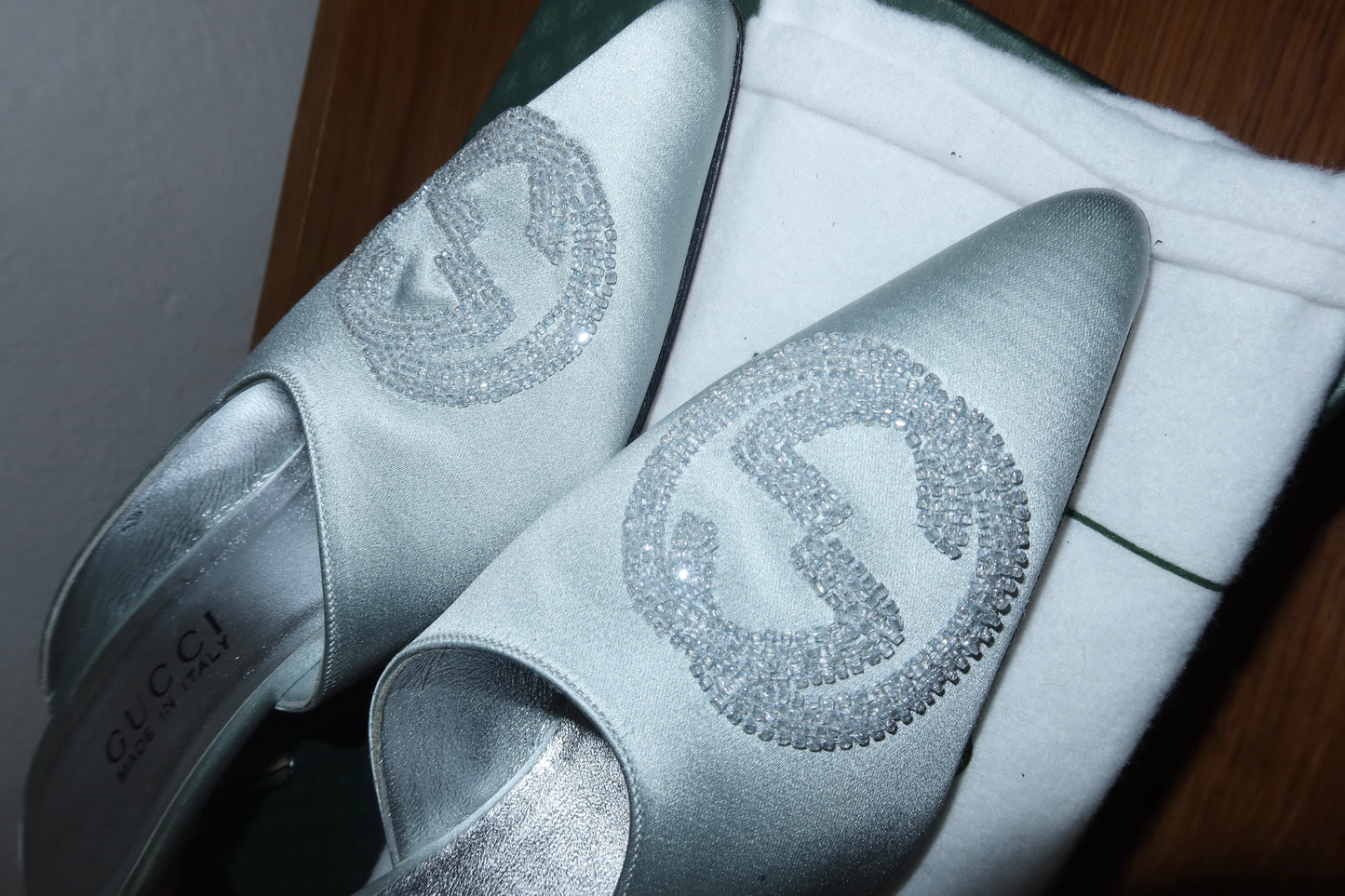 GUCCI BEADED SATIN KITTEN HEELS 36