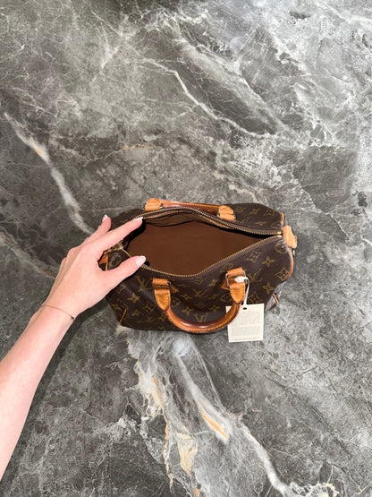 LV Speedy 25