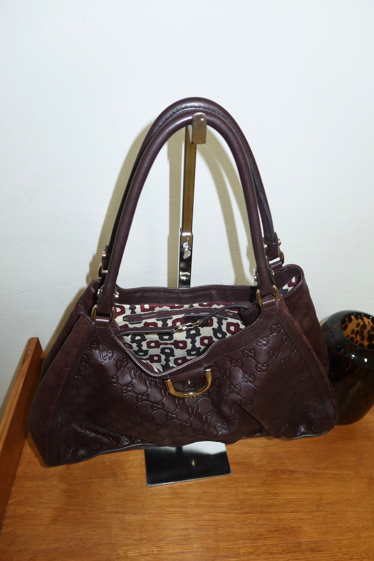 GUCCI GG HOBO ABBEY BAG BURGUNDY GOLD HW