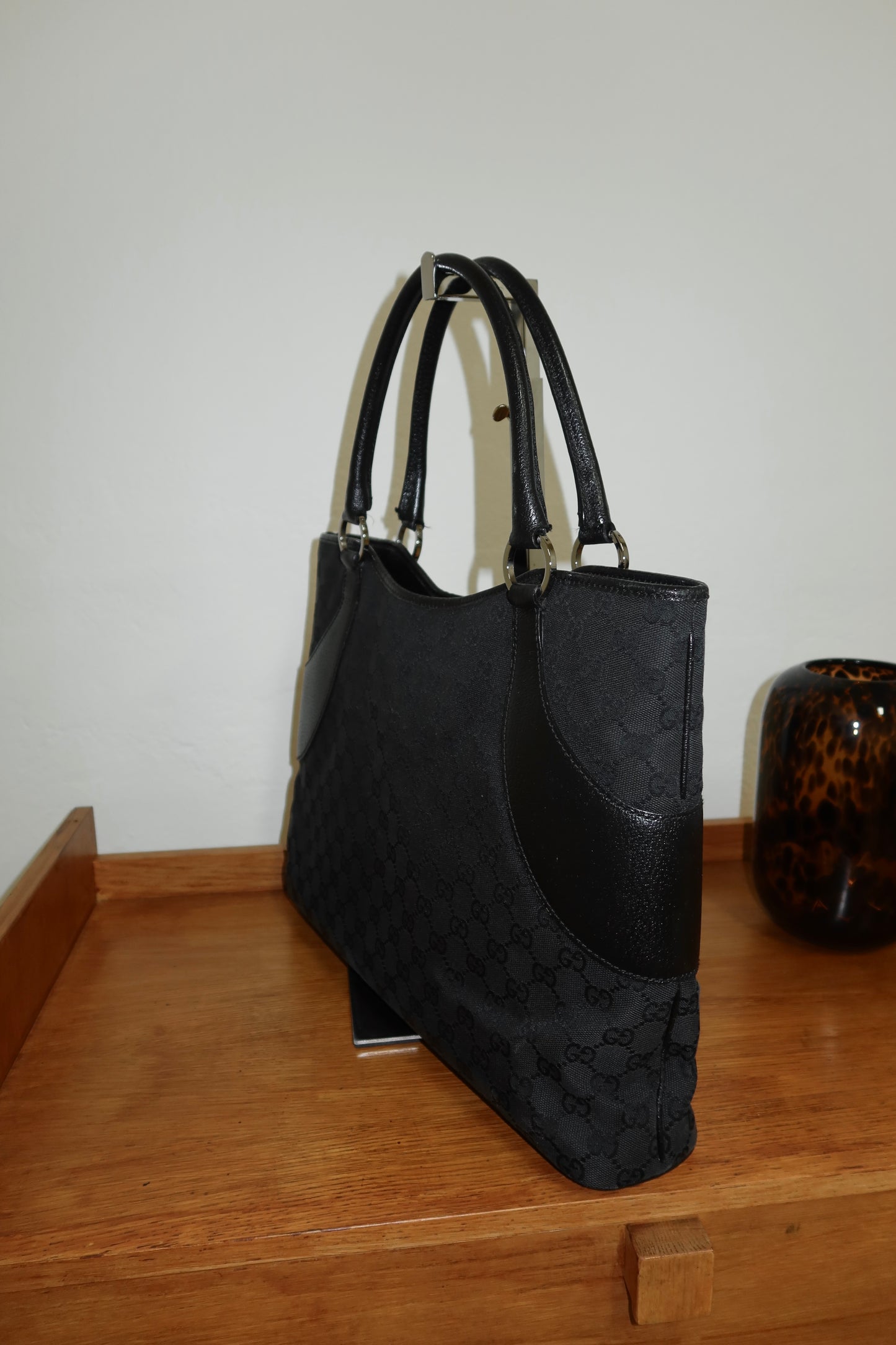 GUCCI GG MONOGRAM BLACK TOTE BAG