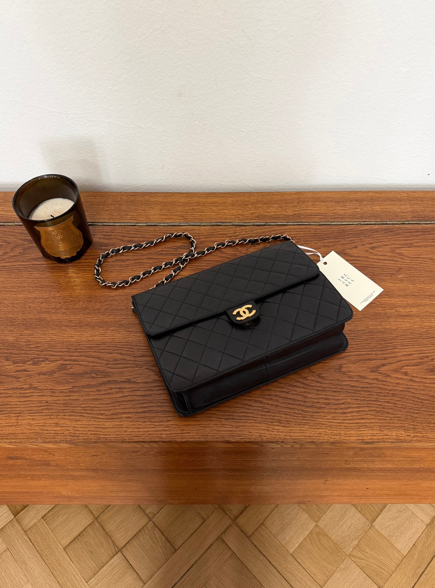 CHANEL BLACK SINGLE FLAP LAMBSKIN 24K GOLD HW