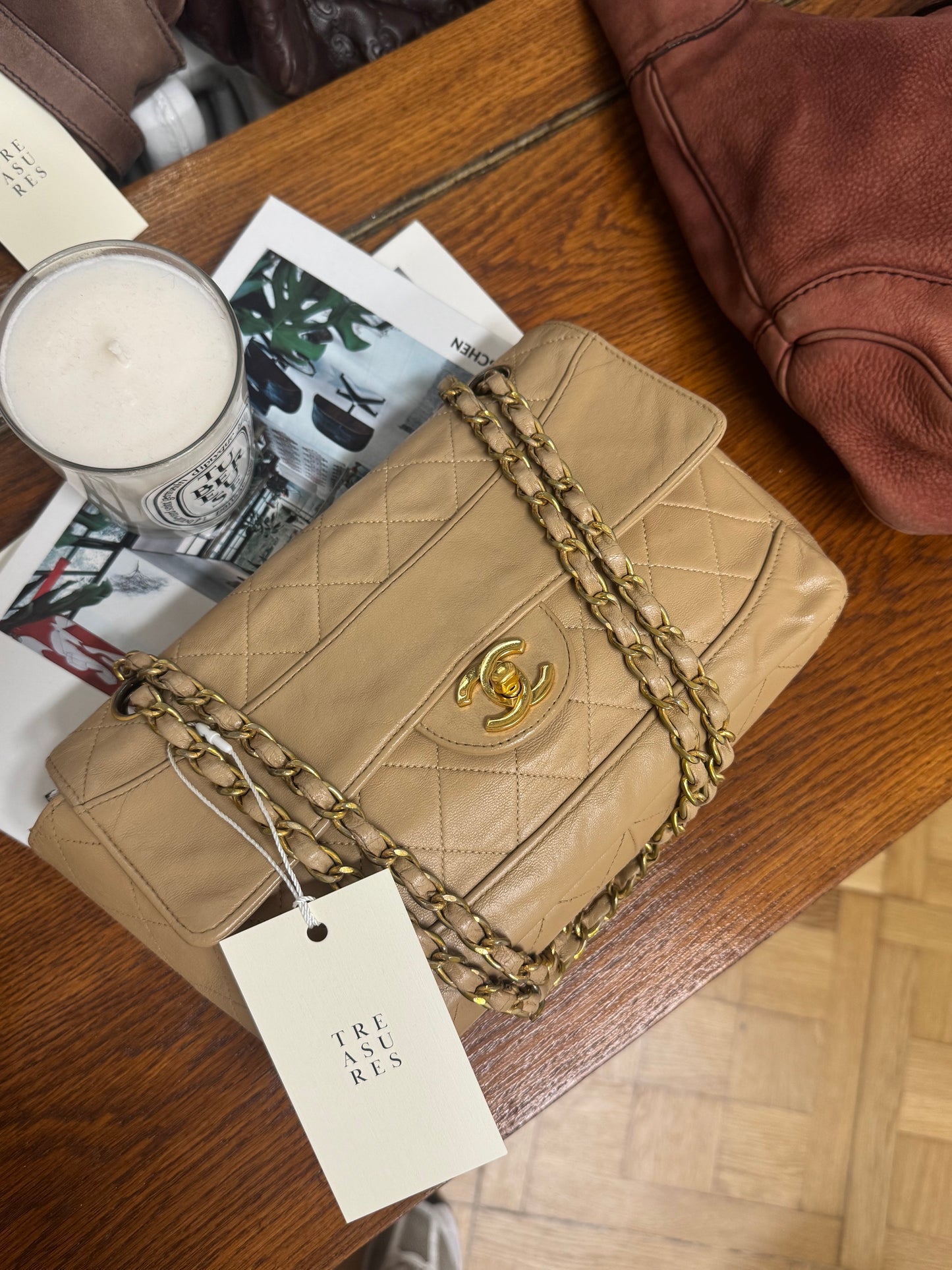 CHANEL TWIST LOCK CLASSIC FLAP BAG BEIGE