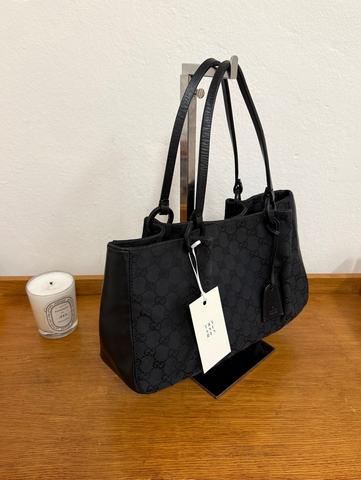 GUCCI GG SHOULDER BAG BLACK & POUCH TOM FORD ERA