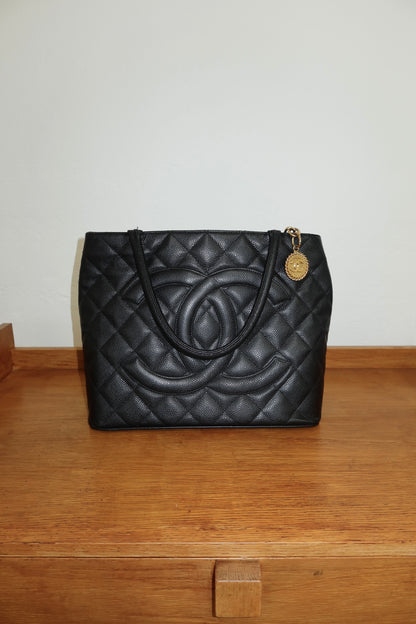 CHANEL CAVIAR MEDALLION TOTE GOLD HW