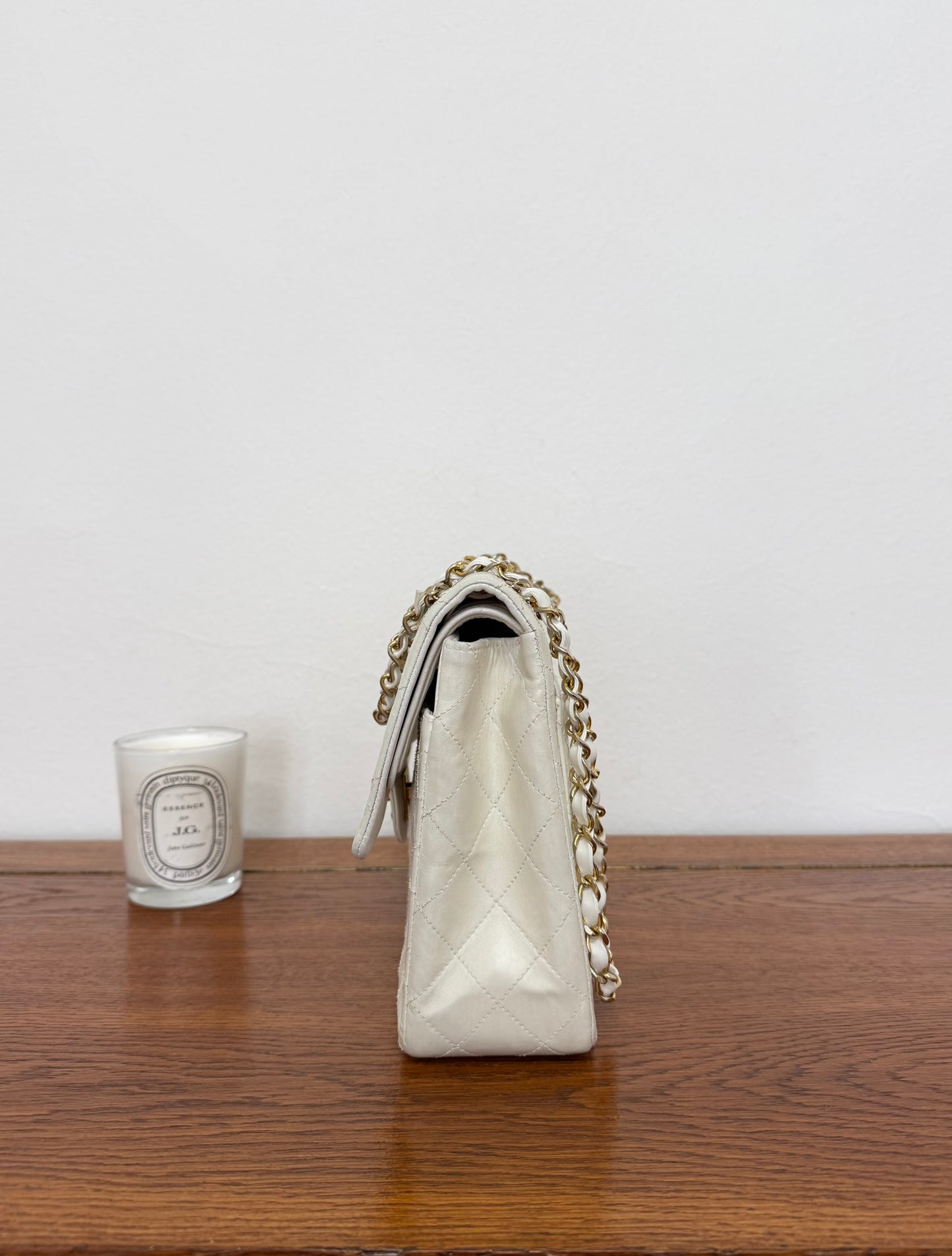 CHANEL CLASSIC DOUBLE FLAP BAG WHITE MEDIUM TALL 24K GOLD