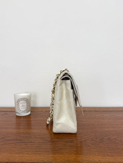 CHANEL CLASSIC DOUBLE FLAP BAG WHITE MEDIUM TALL 24K GOLD