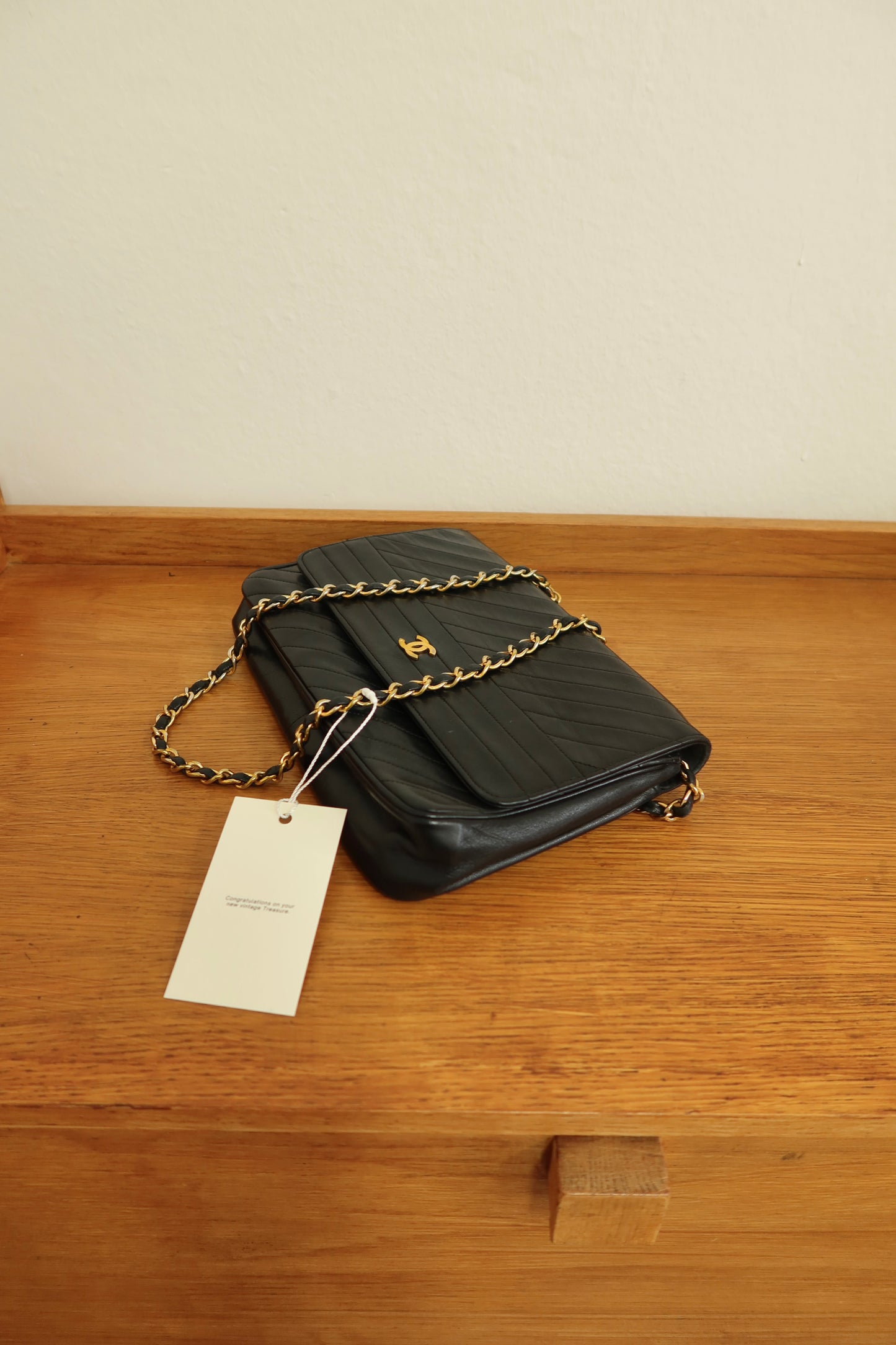 CHANEL DIAGONAL STITCH SINGLE FLAP BAG 2