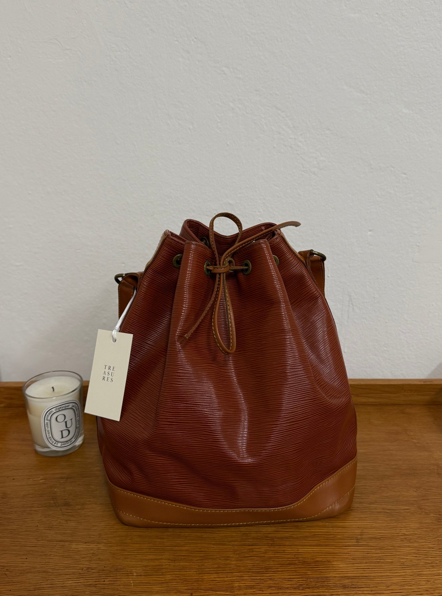 LOUIS VUITTON EPI NOÉ BROWN BUCKET BAG