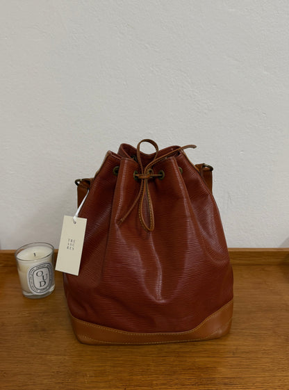 LOUIS VUITTON EPI NOÉ BROWN BUCKET BAG